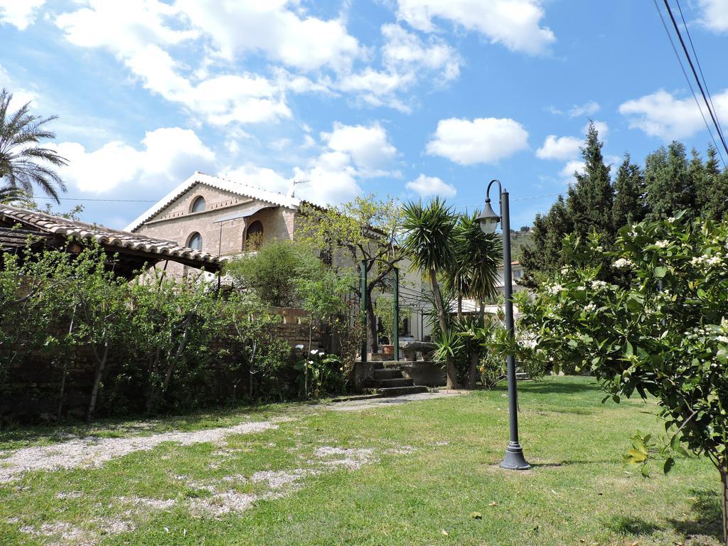 B&B L'Oasi Sant'Andrea Apostolo dello Ionio Exterior photo